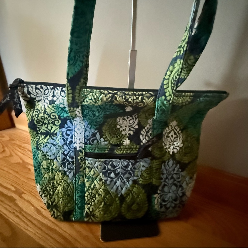 Vera Bradley Quilted Tote Purse – Blue & Green Medallion Pattern